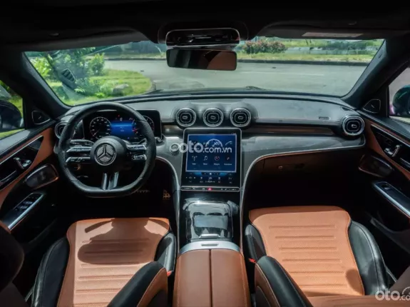 Mercedes-Benz C300 AMG 2022 - 1 chủ đập thùng lướt nhẹ cực đẹp