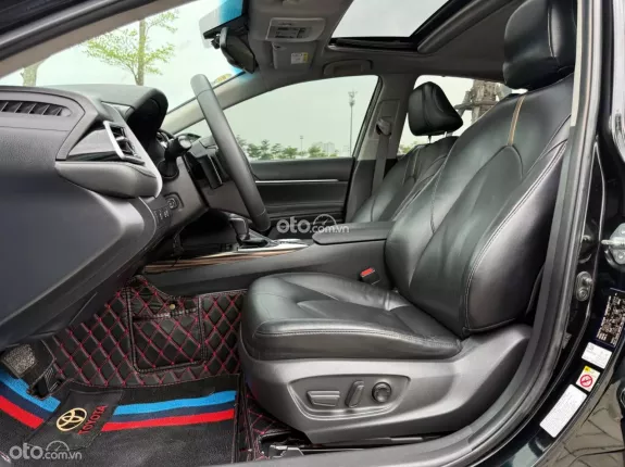 Toyota Camry 2.5Q 2020 - Toyota Camry 2.5Q sx2020 nhập Thái Lan siêu đẹp Cam kết chất lượng