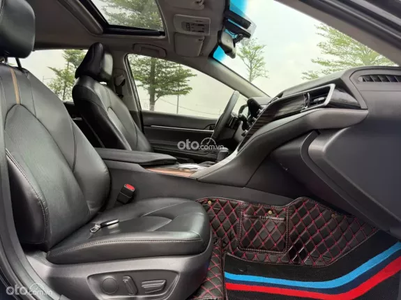 Toyota Camry 2.5Q 2020 - Toyota Camry 2.5Q sx2020 nhập Thái Lan siêu đẹp Cam kết chất lượng