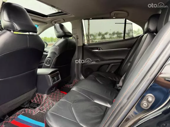 Toyota Camry 2.5Q 2020 - Toyota Camry 2.5Q sx2020 nhập Thái Lan siêu đẹp Cam kết chất lượng