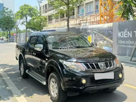 Mitsubishi Triton 4×2 AT 2018 - BÁN TẢI GIÁ TỐT