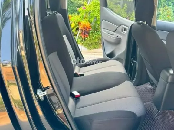Mitsubishi Triton 4×2 AT 2018 - BÁN TẢI GIÁ TỐT