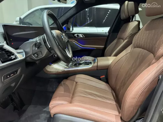 BMW X7 xDrive40i Pure Excellence 2024 - 1 đời chủ - đăng ký 2025