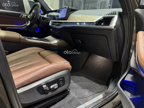 BMW X7 xDrive40i Pure Excellence 2024 - 1 đời chủ - đăng ký 2025