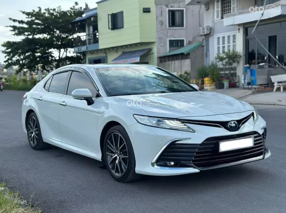 Toyota Camry 2.5G 2022 - CẦN BÁN NHANH