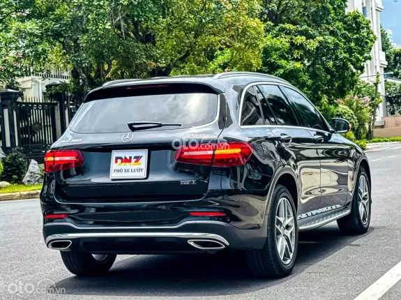 Mercedes-Benz GLC 300 4Matic 2019 - Trang bị nhiều phụ kiện