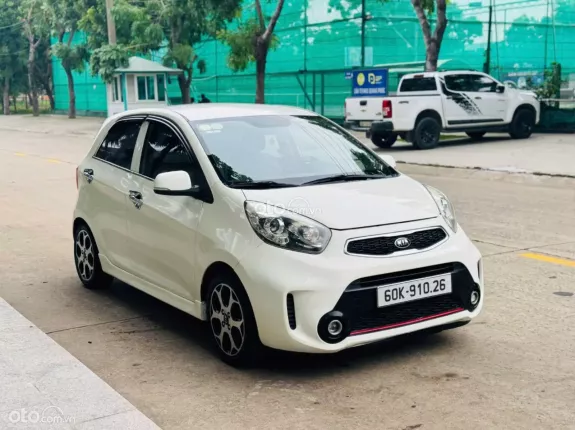 Kia Morning Si 1.25 AT 2015 - Si AT 2015 – Trắng đẹp, giá chỉ 209 triệu