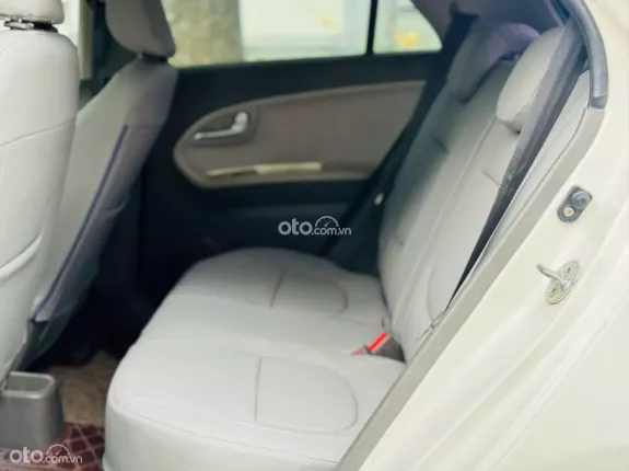 Kia Morning Si 1.25 AT 2015 - Si AT 2015 – Trắng đẹp, giá chỉ 209 triệu