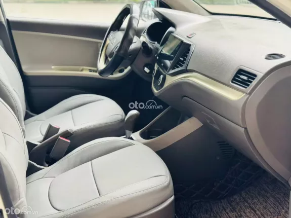Kia Morning Si 1.25 AT 2015 - Si AT 2015 – Trắng đẹp, giá chỉ 209 triệu
