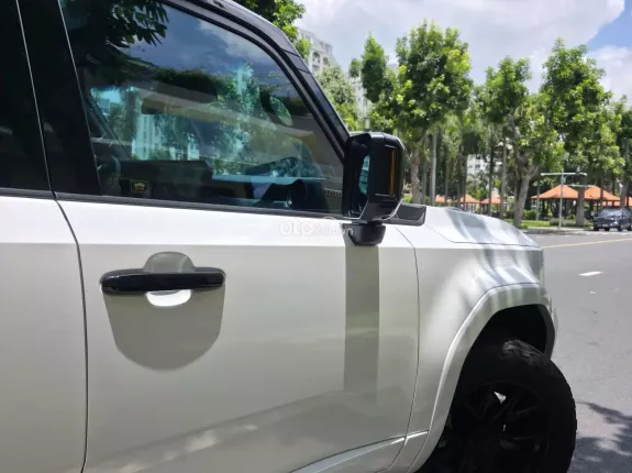 Toyota Land Cruiser Prado VX 2025 - All new lướt 5000km