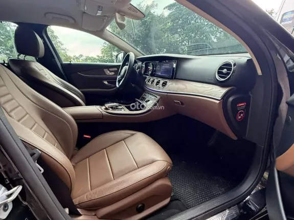 Mercedes-Benz E200 2019 - BAO ĐẬU BANK 70-90% (Ib Zalo tư vấn trực tiếp 24/7)