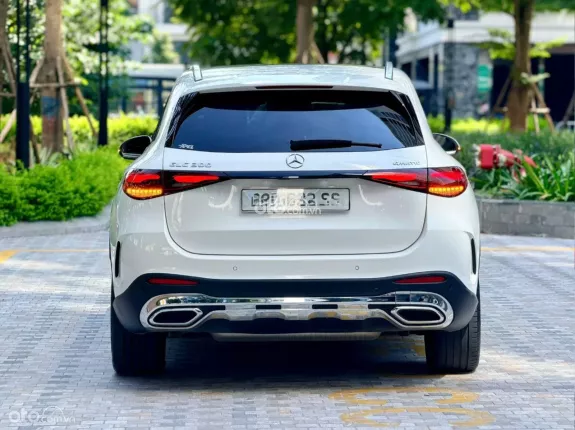 Mercedes-Benz GLC 300 4Matic V1 2024 - BAO ĐẬU BANK 70-90% (Ib Zalo tư vấn trực tiếp 24/7)