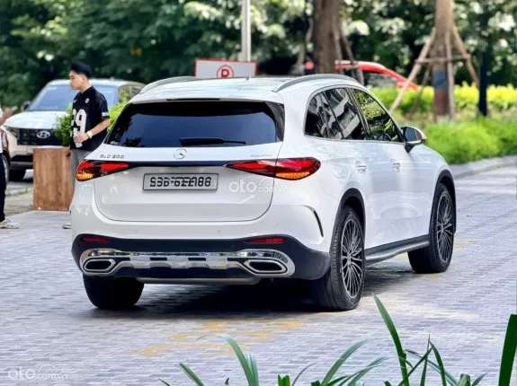 Mercedes-Benz GLC 300 4Matic V1 2024 - BAO ĐẬU BANK 70-90% (Ib Zalo tư vấn trực tiếp 24/7)