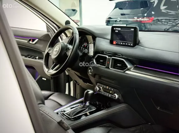 Mazda CX-5 2.0 Premium 2022 - Xe siêu đẹp - Có sẵn giao ngay