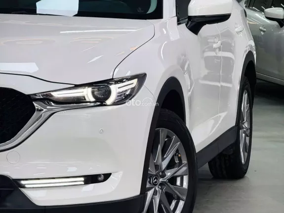 Mazda CX-5 2.0 Premium 2022 - Xe siêu đẹp - Có sẵn giao ngay