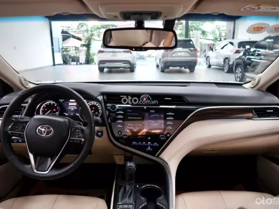 Toyota Camry 2.5Q 2020 - Siêu Lướt | Đẳng Cấp Chủ Tịch