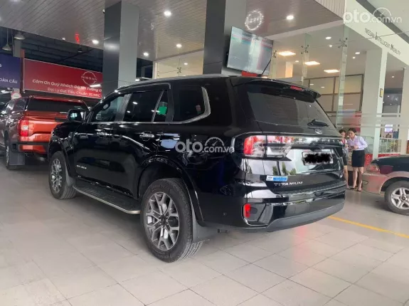 Ford Everest Titanium 2.0L AT 4WD 2023 - FORD EVEREST TITANIUM Bi-Turbo 2023, xe đi rất ít 3v