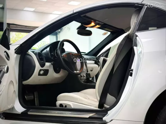 Mercedes-Benz SLK 350 2009 - Model 2010 “Mũi Tên Bạc”