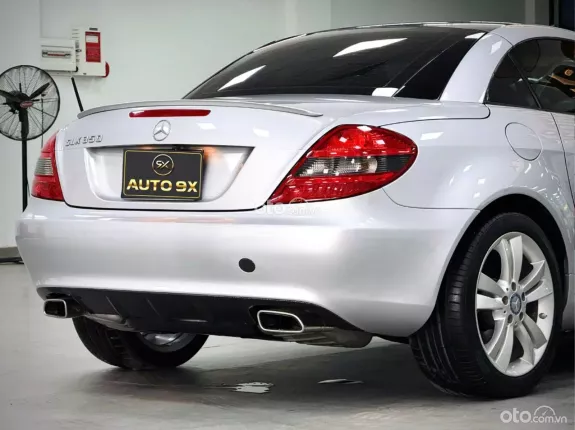 Mercedes-Benz SLK 350 2009 - Model 2010 “Mũi Tên Bạc”