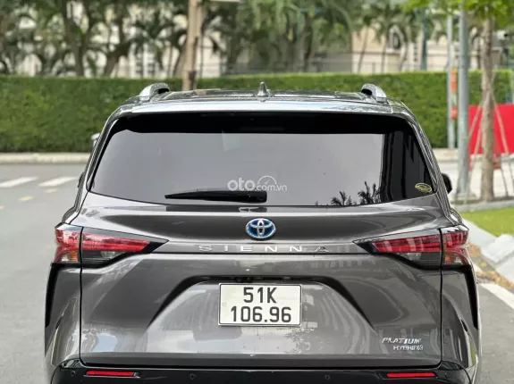 Toyota Sienna Platinum 2.5L AT FWD 2021 - Full option Platinum Hybrid hiếm, 2 ghế thương gia option 200 triệu