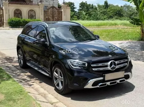 Mercedes-Benz GLC 200 2022 - Đen kem