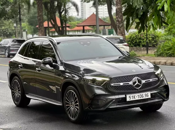 Mercedes-Benz GLC 300 4Matic V1 2023 - All New 2023, nội thất nâu cực hot