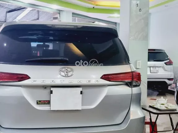 Toyota Fortuner 2.5G 4x2 MT 2017 - Giá có thương lượng