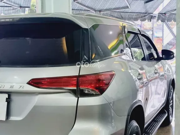 Toyota Fortuner 2.5G 4x2 MT 2017 - Giá có thương lượng
