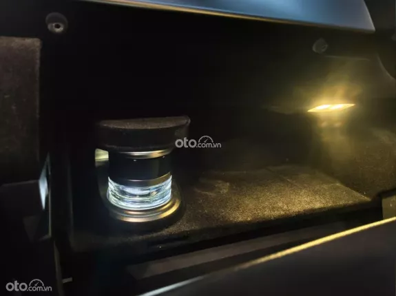 Mercedes-Benz C250 AMG 2015 - Model 2016, tư nhân chính chủ, options miên man