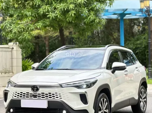 Toyota Corolla Cross 1.8 V  2024 - Xe 1 chủ, zin nguyên, trang bị an toàn Toyota Safety Sense