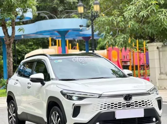 Toyota Corolla Cross 1.8 V  2024 - Xe 1 chủ, zin nguyên, trang bị an toàn Toyota Safety Sense
