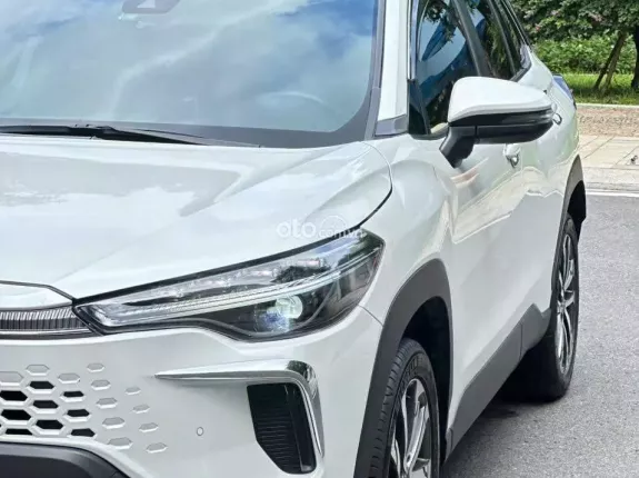 Toyota Corolla Cross 1.8 V  2024 - Xe 1 chủ, zin nguyên, trang bị an toàn Toyota Safety Sense