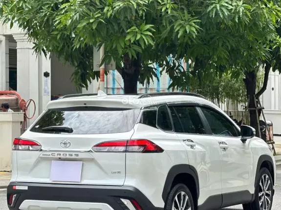 Toyota Corolla Cross 1.8 V  2024 - Xe 1 chủ, zin nguyên, trang bị an toàn Toyota Safety Sense