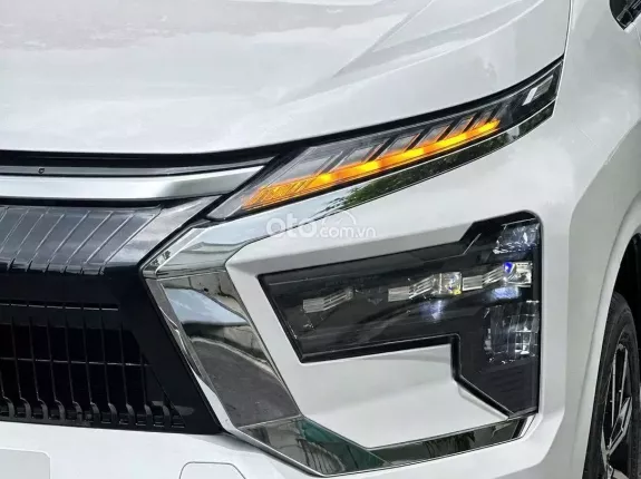 Mitsubishi Xpander AT Premium 2025 - 1.5AT nhập Indonesia, odo 19900km, full option, màn hình 9 inch