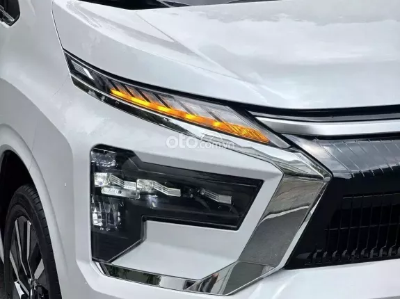 Mitsubishi Xpander AT Premium 2025 - 1.5AT nhập Indonesia, odo 19900km, full option, màn hình 9 inch