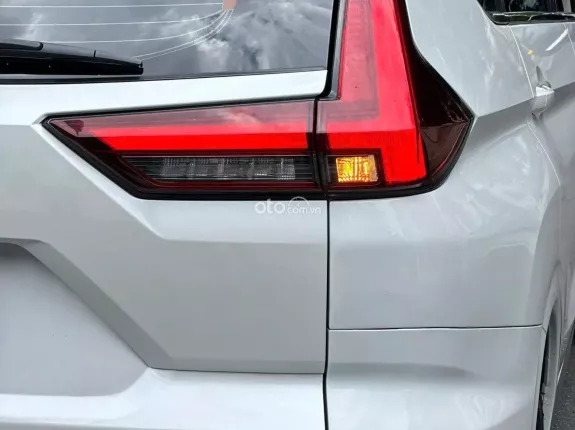 Mitsubishi Xpander AT Premium 2025 - 1.5AT nhập Indonesia, odo 19900km, full option, màn hình 9 inch