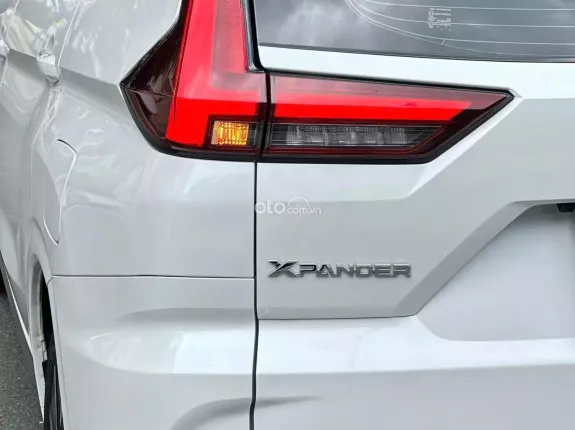 Mitsubishi Xpander AT Premium 2025 - 1.5AT nhập Indonesia, odo 19900km, full option, màn hình 9 inch