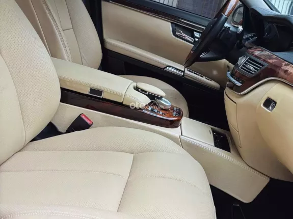 Mercedes-Benz S500 2008 - Trang bị nhiều phụ kiện