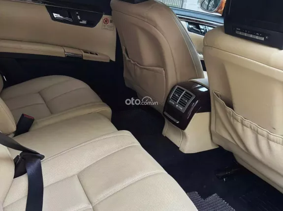 Mercedes-Benz S500 2008 - Trang bị nhiều phụ kiện