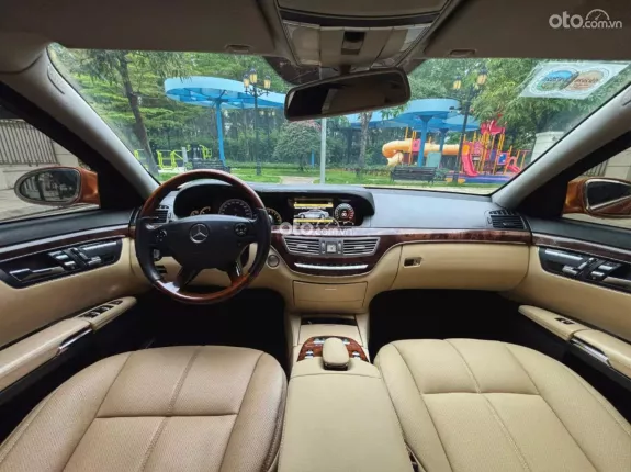 Mercedes-Benz S500 2008 - Trang bị nhiều phụ kiện