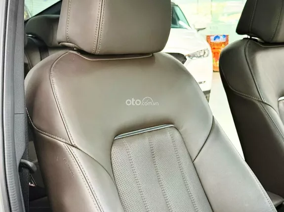Mazda 6 2.5L Signature Premium 2023 - Đẳng Cấp Sedan Hạng D