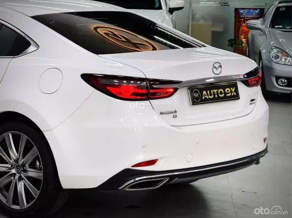 Mazda 6 2.5L Signature Premium 2023 - Đẳng Cấp Sedan Hạng D