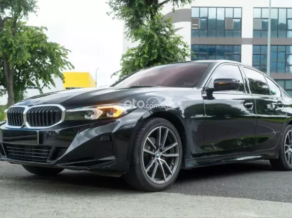 BMW 320i Sport Line 2024 - Siêu lướt 9.100km cực đẹp
