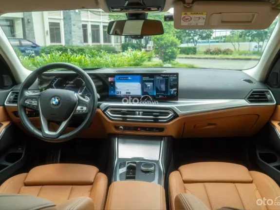 BMW 320i Sport Line 2024 - Siêu lướt 9.100km cực đẹp