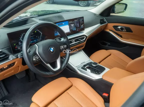 BMW 320i Sport Line 2024 - Siêu lướt 9.100km cực đẹp
