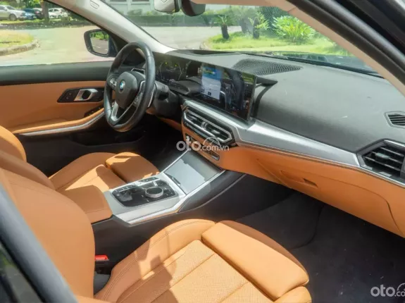 BMW 320i Sport Line 2024 - Siêu lướt 9.100km cực đẹp