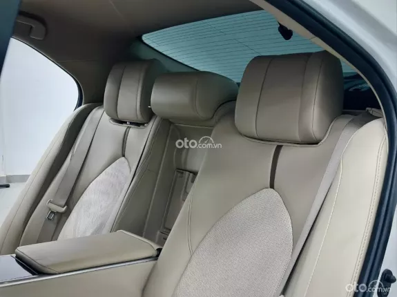 Toyota Camry 2.5HV 2022 - Model 2023 Siêu Lướt - Đẳng Cấp Chủ Tịch