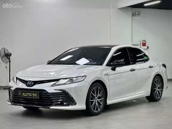 Toyota Camry 2.5HV 2022 - Model 2023 Siêu Lướt - Đẳng Cấp Chủ Tịch