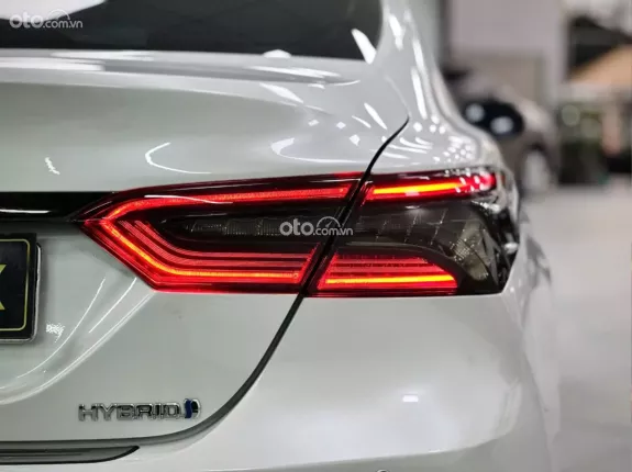 Toyota Camry 2.5HV 2022 - Model 2023 Siêu Lướt - Đẳng Cấp Chủ Tịch