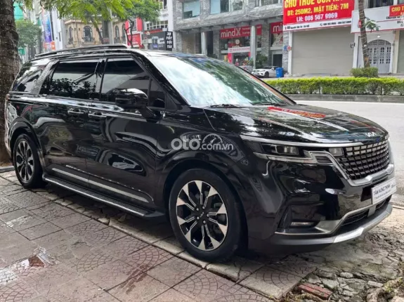 Kia Carnival 3.5G Signature 2022 - Xe biển Hà Nội. Full lịch sử hãng